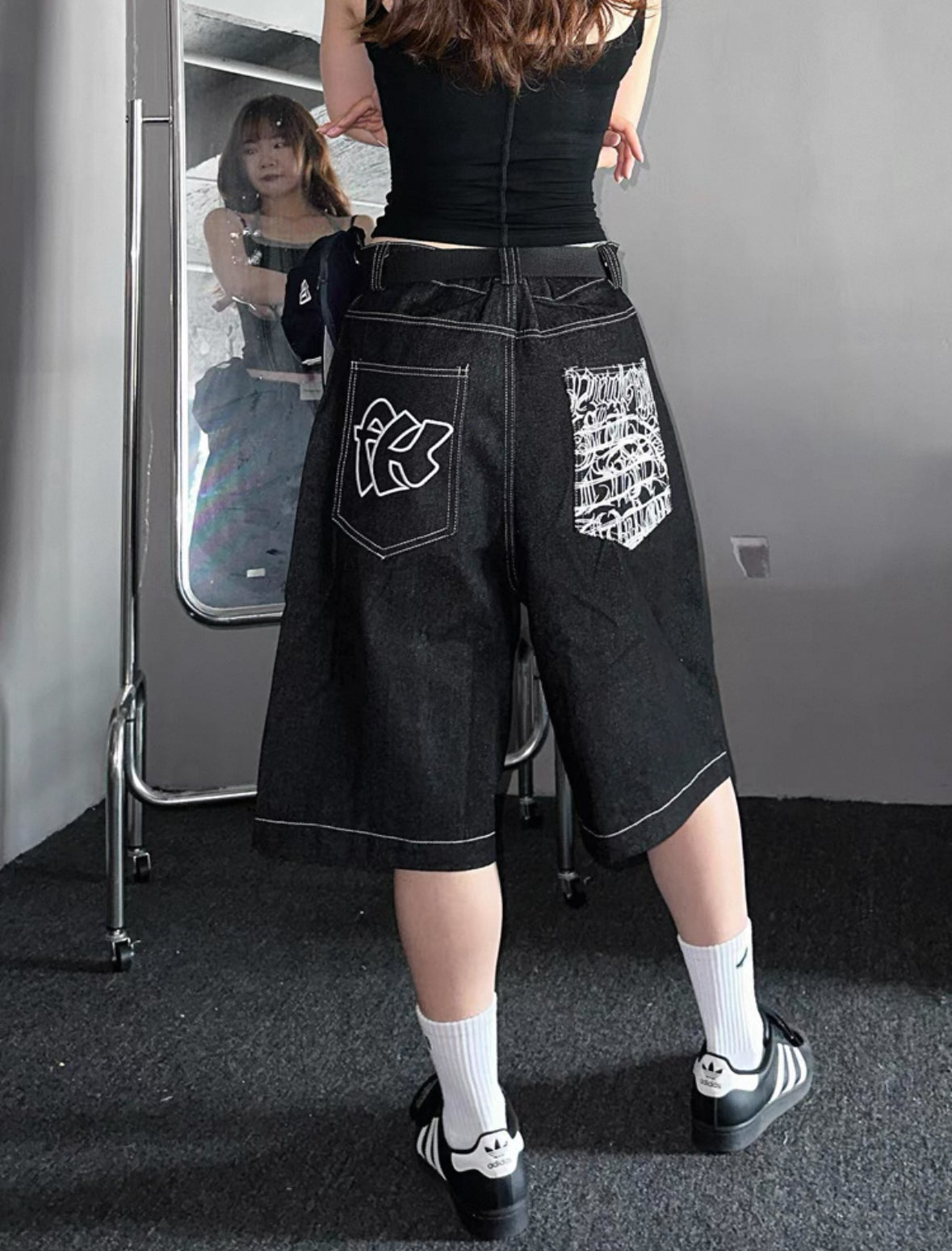 Short Jeans